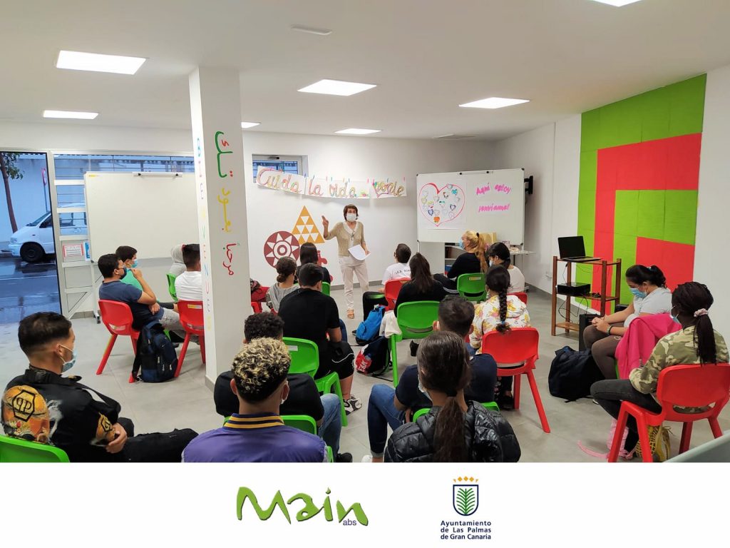 Merienda Solidaria en Juan Soñador